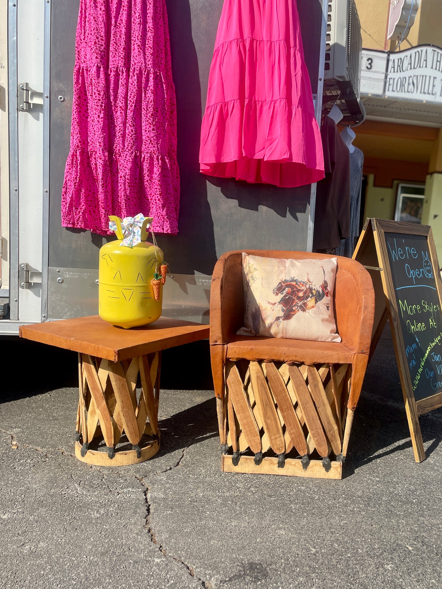 Equipale Barrel Chair Set