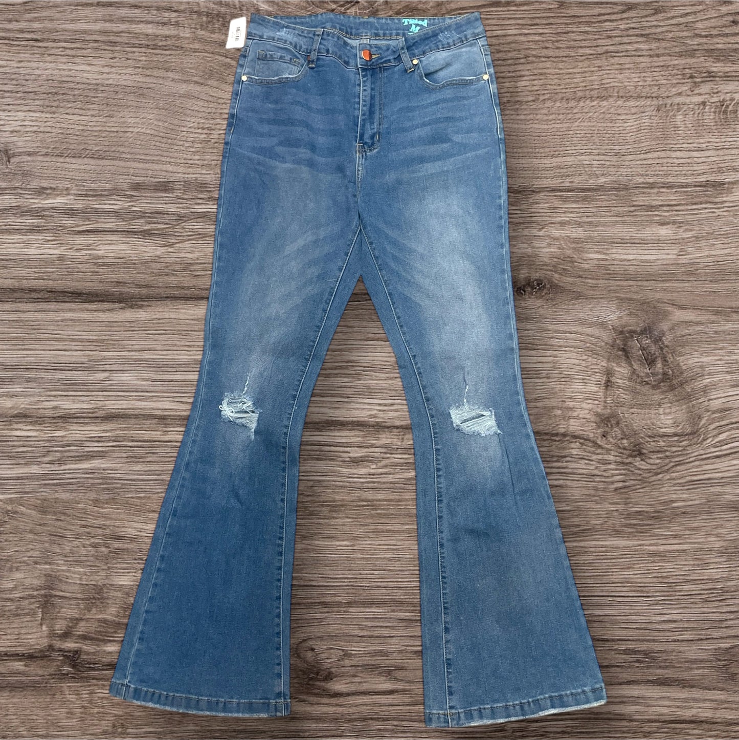 Ripped Knee Jean