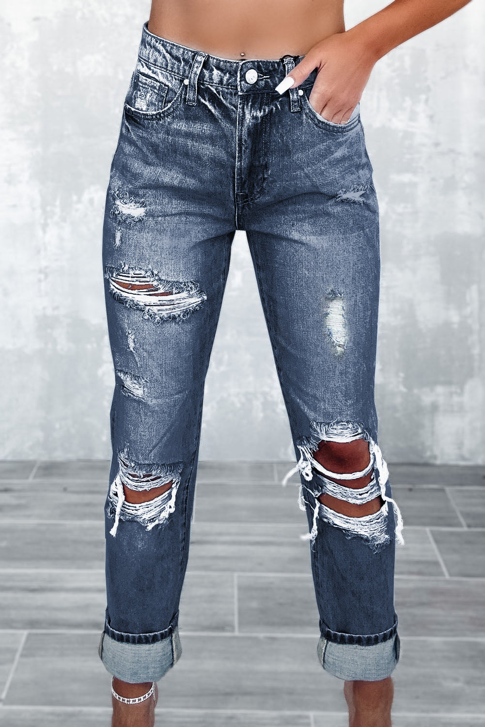 Women's High-Rise distressed Jeans